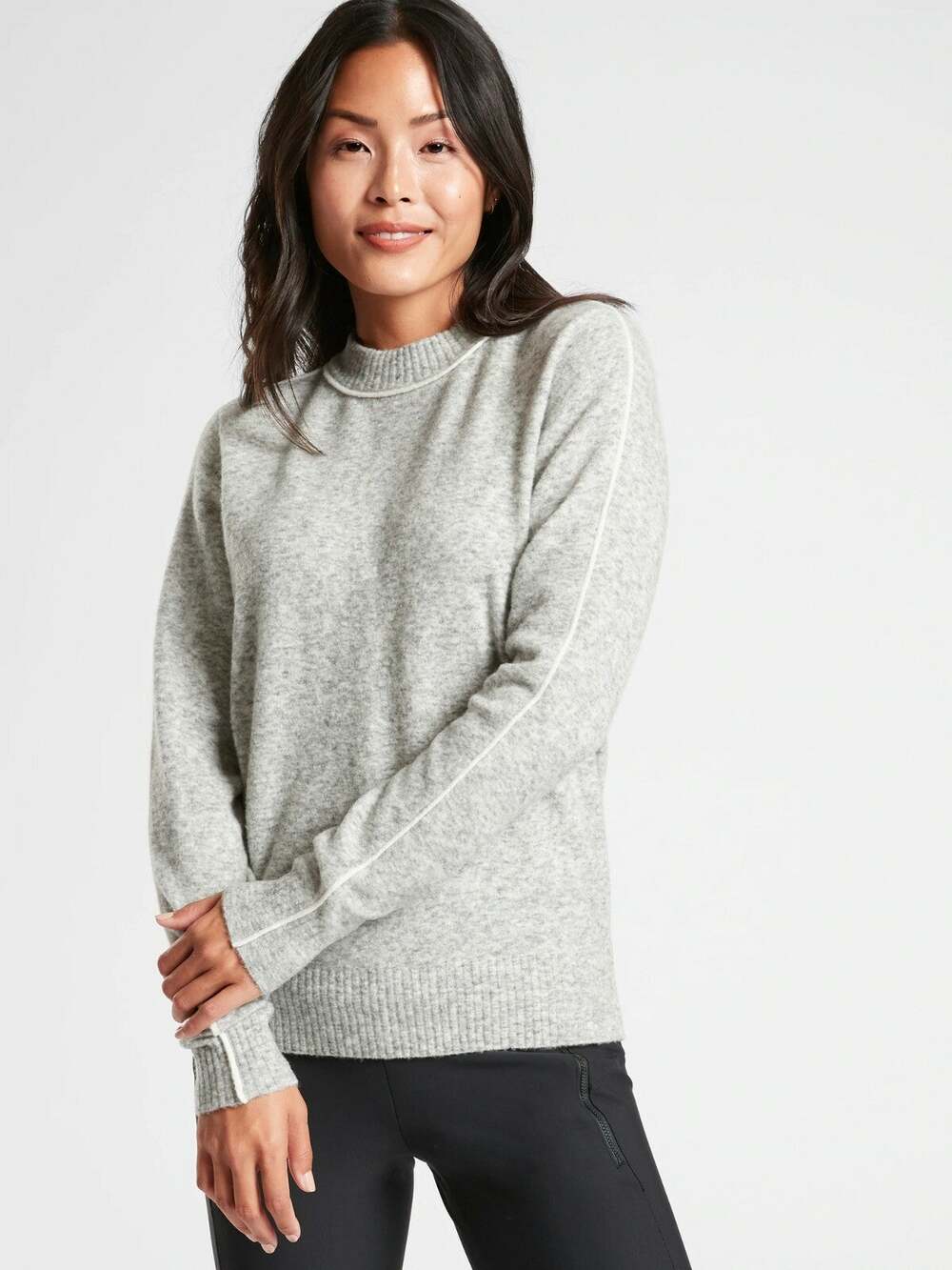 Athleta Transit Crew Sweater, Light Grey Heather- White SIZE XS #510492 W0320H